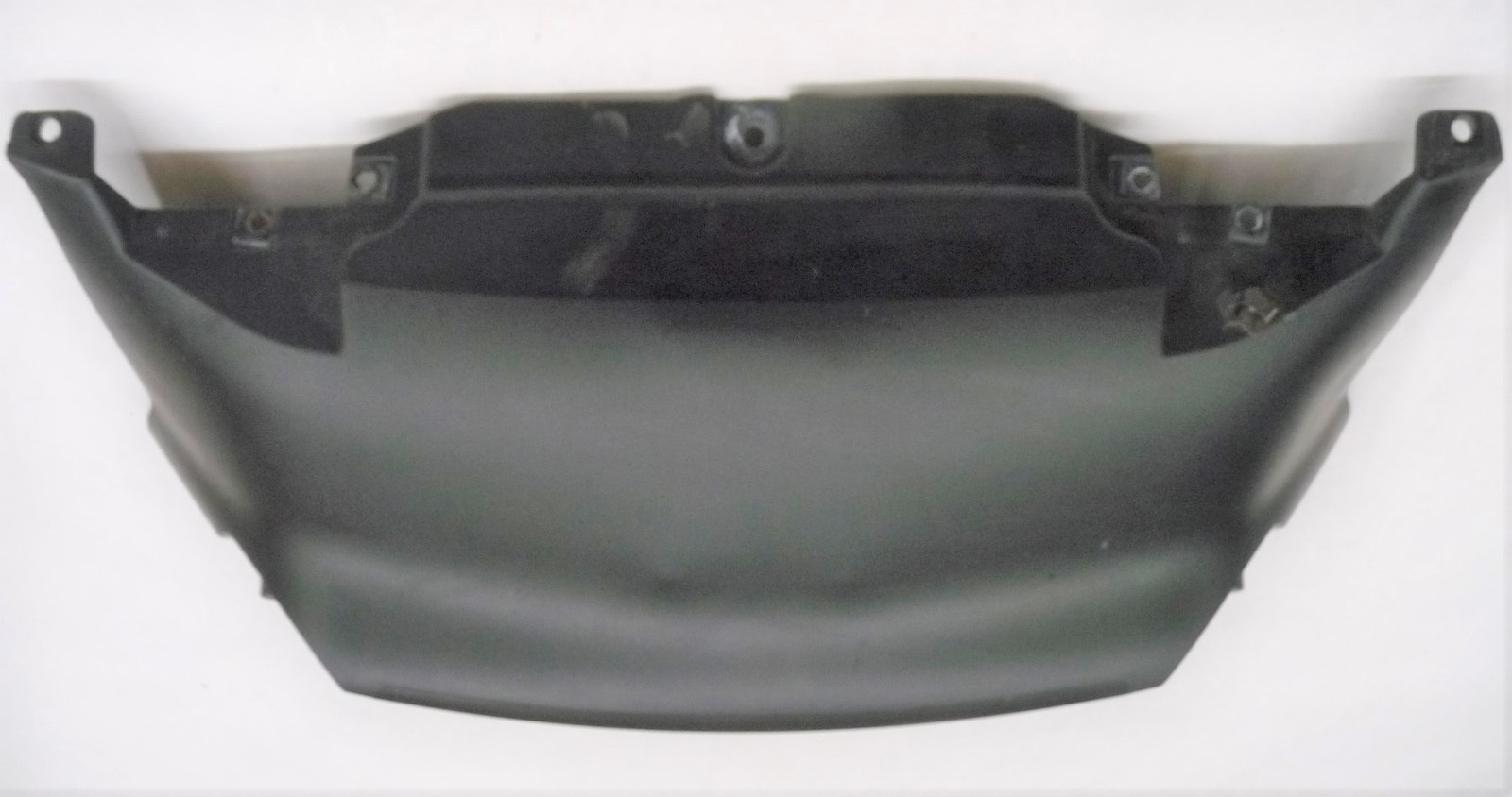 16-19 Ferrari 488 GTB Spider Front Bumper Central Zone Closure 086709000 OEM A1