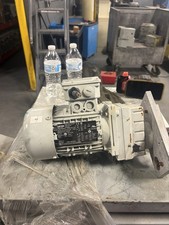Lenze 3 MOT Motor/Gearbox GST04-1M MDEMAXX071-32COU VCR 071C32 USED