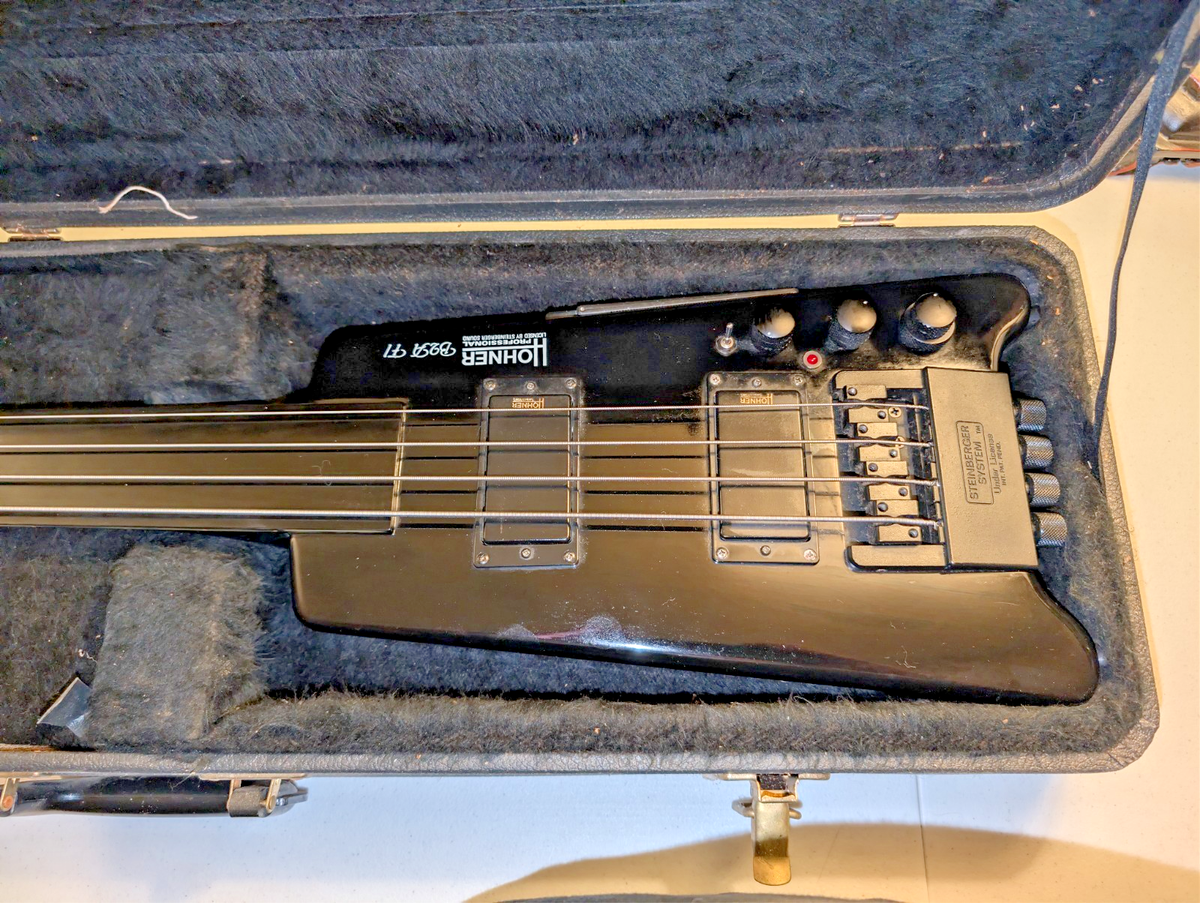 Vintage Hohner B2A F1 Headless Fretless Bass - Steinberger