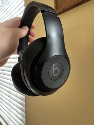 Beats by Dr. Dre Studio Pro Wireless Bluetooth Headphones - Black MQTP3LL/A