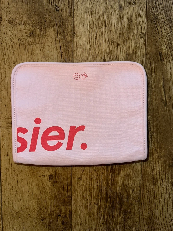 Bolsa de beleza rosa brilhante 9,5 x 7 estojo de viagem cosmético com logotipo zíper vermelho - Imagem 2 de 4
