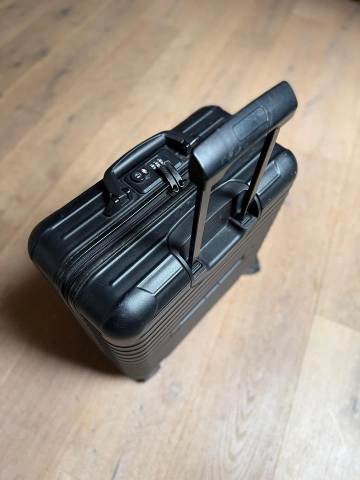 Rimowa Salsa Buisness Multiwheel Trolley Pre LVHM - Image 3 of 4