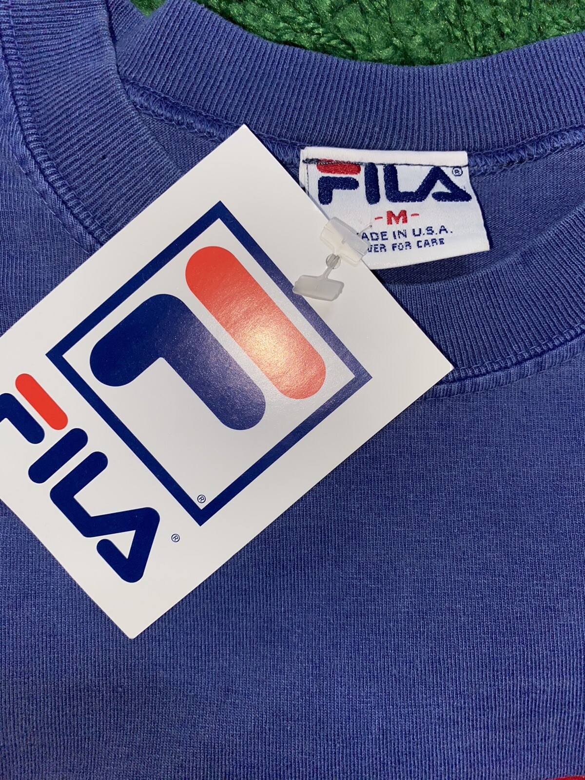 T shirt vintage logo Fila con grafica rossa e blu taglia media nera nuova con etichette