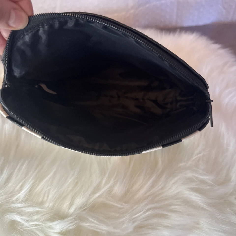 Bolsa de cosméticos Nordstrom a rayas con amapolas rojas (talla 9 pulgadas X 7) Foto 3 de 4