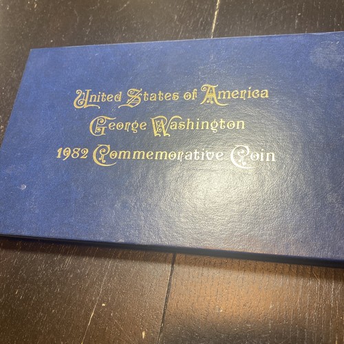 1982 PCS George Washington Commemorative Half Dollar 90% Silver 24kt Gold EP - Picture 8 of 10