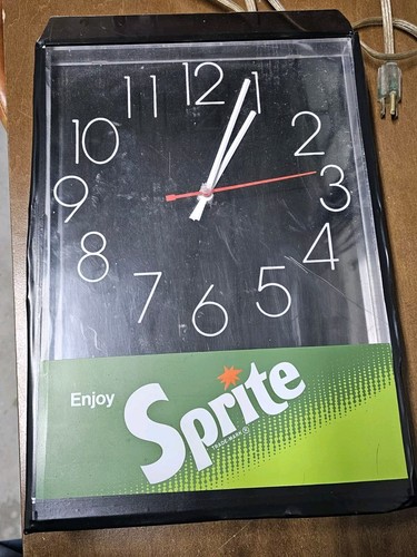 Vintage Sprite Electric Clock And Light 1980’s Works - Picture 11 of 17