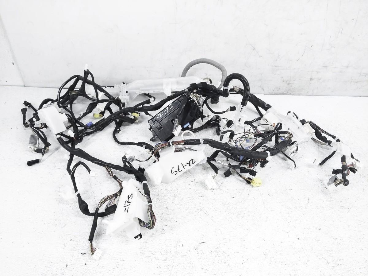 2019-2020 Toyota Corolla Dashboard Instrument Wire Harness 82141