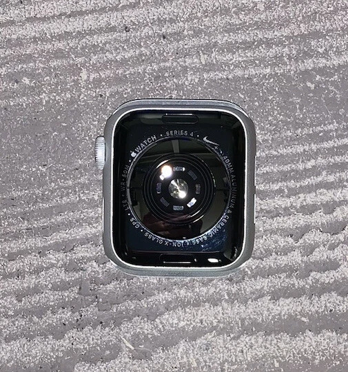 Apple Watch Series 4 GPS+LTE 40mm NIKE+ - Imagen 3 de 3