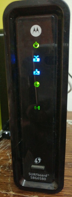 MOTOROLA SBG6580 WIRELESS MODEM FOR CABLE INTERNET BROADBAND