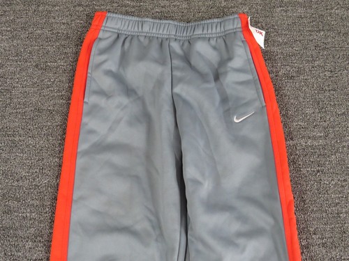 Nike Therma-Fit Sweat Pants Boys 6 Gray Red Activewear Jogger New - Picture 2 of 10