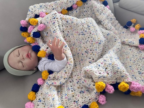 Handmade Crochet Baby Blanket Car, Cot, Floor, Pram Gift Gender Neutral - Picture 9 of 11