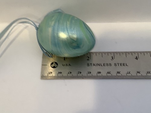 Vintage Plastic Blue Bunny Rabbit Bank and 2 Vintage Blue Easter Eggs - Picture 8 of 8