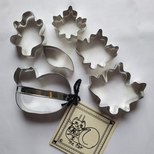 Cookie Cutters Fall Leaves and Cat 6-Piece Al...