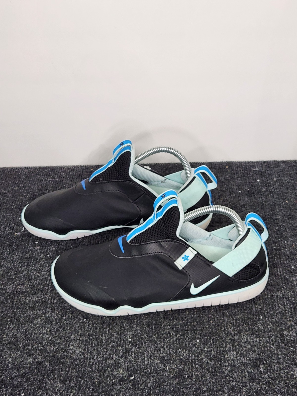 Nike Zoom Pulse Nurse Medical Shoes Black Unisex Men 6.5 Womens  8 CT1629-001  thumbnail 2