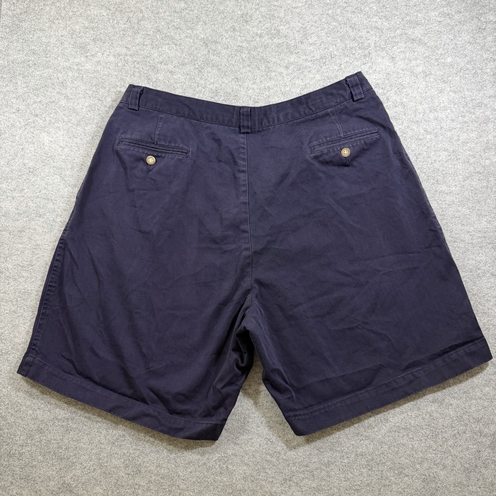 Vintage Perry Ellis 90s Faded Shorts Navy Chinos Pleated Men’s 40 Preppy Style thumbnail 6