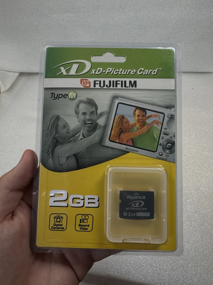 Fujifilm 2GB XD Flash Memory Card TYPE M BRAND NEW SEALED! - Image 2 of 4