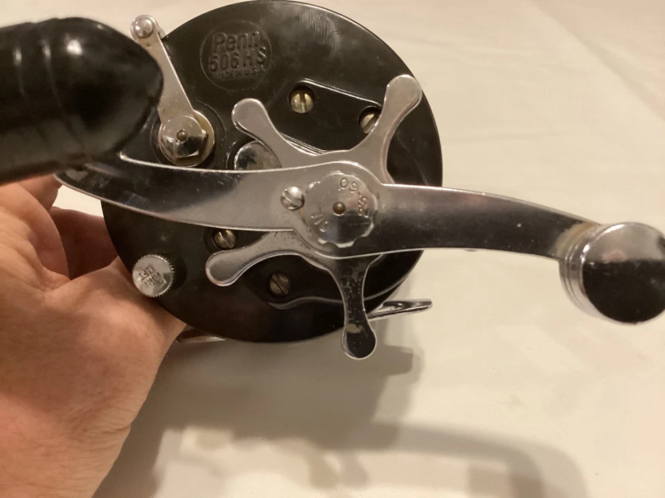 Carrete de pesca convencional vintage Penn carrete estrecho de alta velocidad Jigmaster 506HS Foto 3 de 4