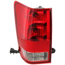 Tail Light Driver Left Side 265557s227 For Nissan Titan 2004-2015