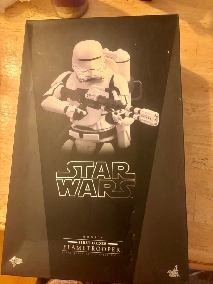 Star Wars Flame Trooper Hot Toys MMS326 Foto 3 de 4