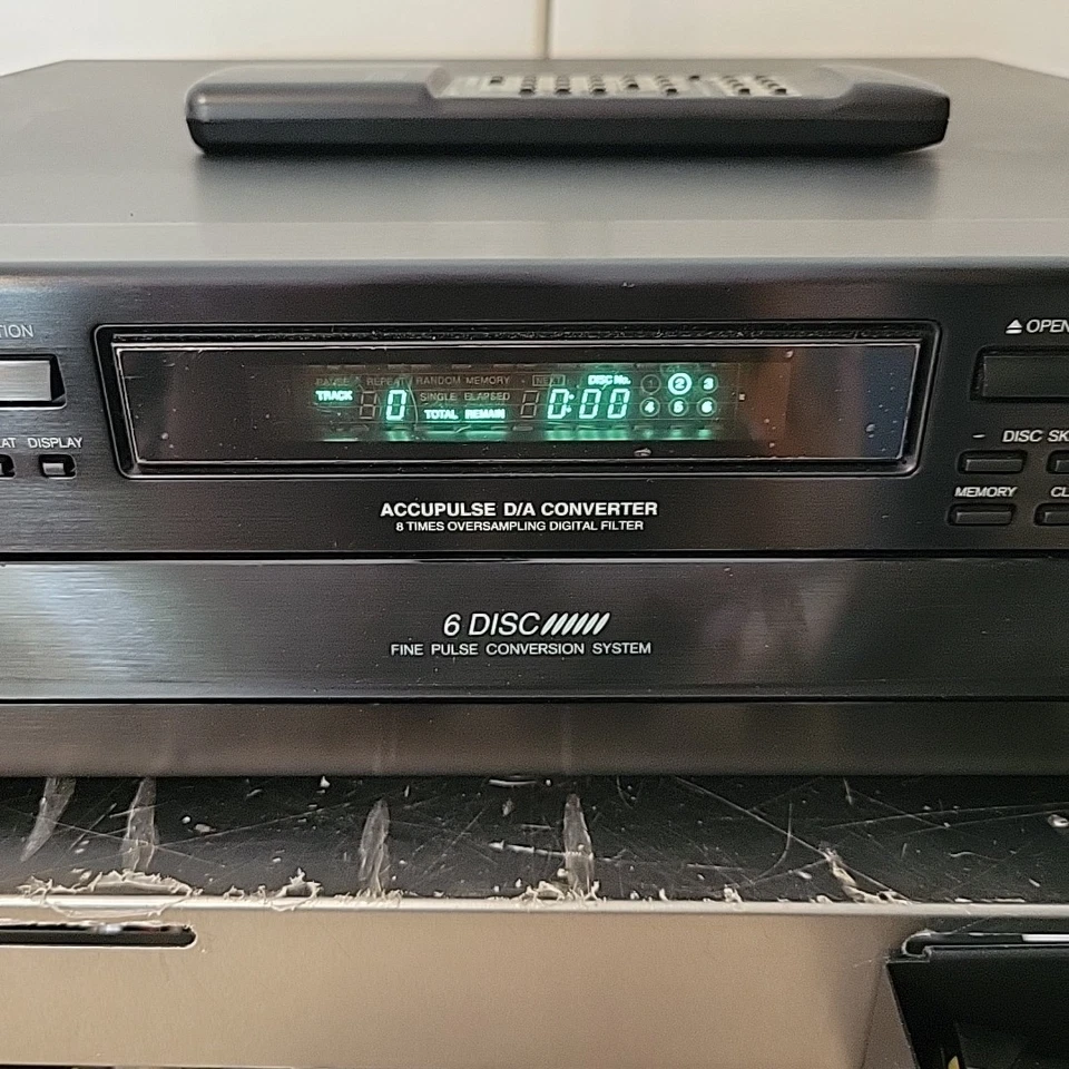 Onkyo DX-C390 Carousel CD Changer 6-Disc Player w/ Remote - Tested Works - Image 4 of 4