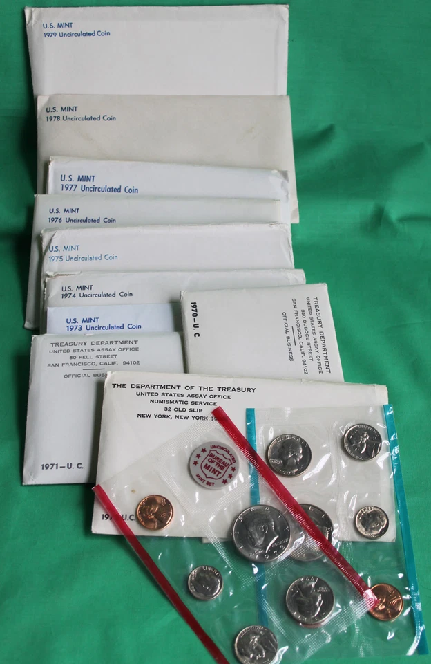 1970 - 1979 P and D Annual Uncirculated US Mint Coin Sets Lot 10 Sets 118 Coins - Image 2 of 2