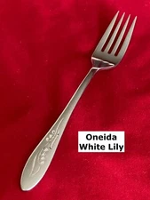 Oneida WHITE LILY Dinner Fork 7 3/8" Floral White Accent Inlay Stainless Steel 