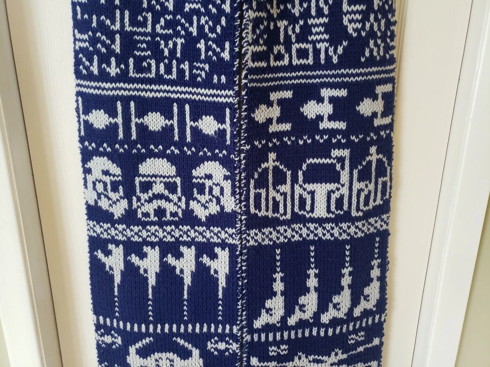 Intricate Hand Knitted Star Wars Body Wrap 108" X 12" Shawl Scarf Boba Fett - Image 4 of 4