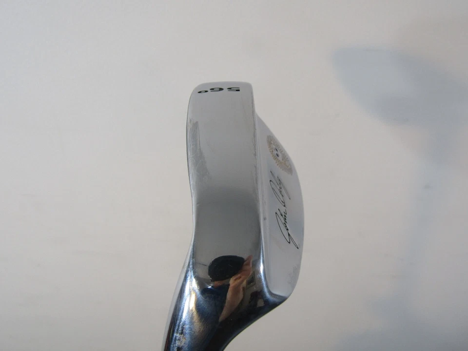 John Daly Lion 56° Sand Wedge Mens Left Graphite Regular Shaft - Image 3 of 4
