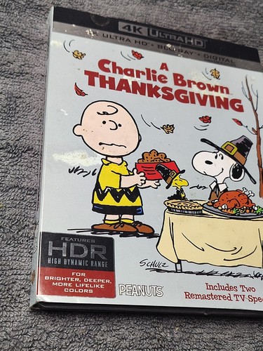 A Charlie Brown Thanksgiving Bonus Peanuts TV Blu-ray 4k Ultra HD DVD & Slipcase - Picture 11 of 14