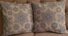 Snowflakes Throw Pillows(2), Square 20"x20" 