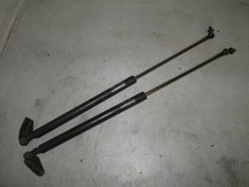 Verin de hayon / de capot Mazda 323