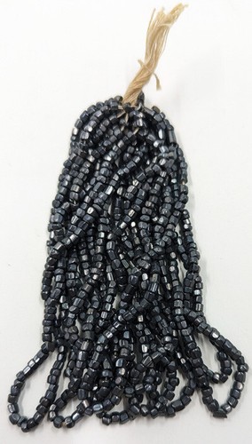 Antique Glass Czech 3 Cut Beads Metallic Hematite Gray One Part Hank 9/0 C26-29