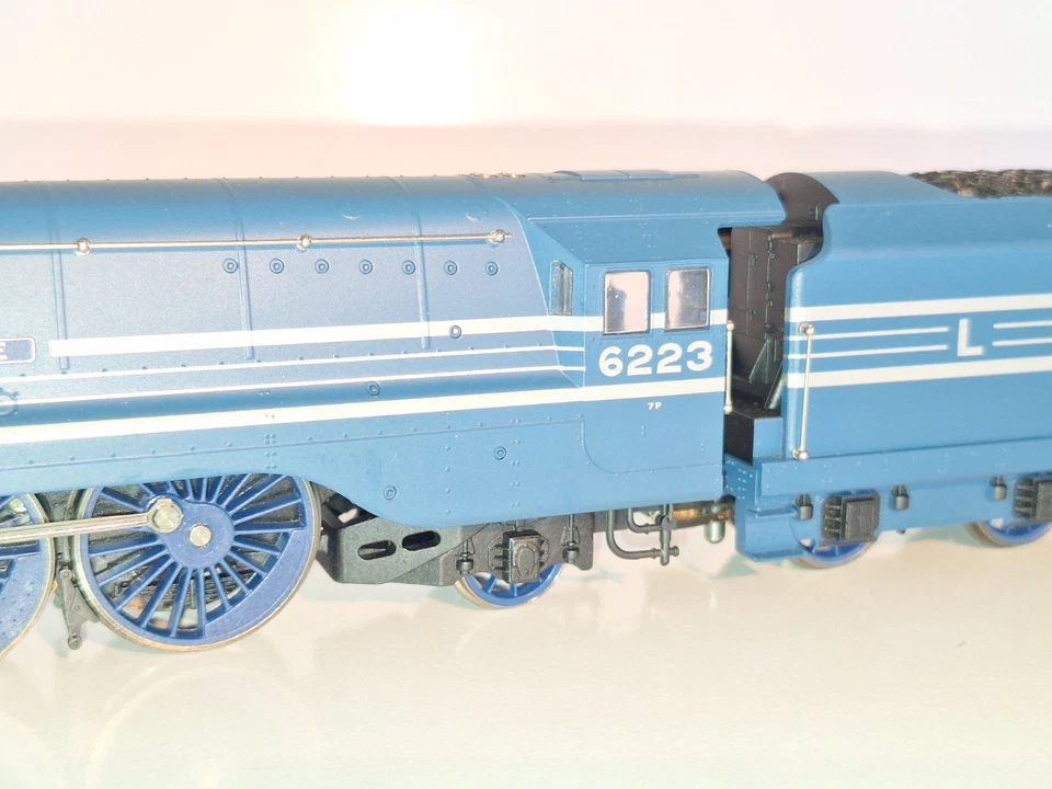 Hornby R2261 Princess Alice 6223 Coronation LMS. In Excellent cond. 2 rail DC.OO - Image 4 of 4