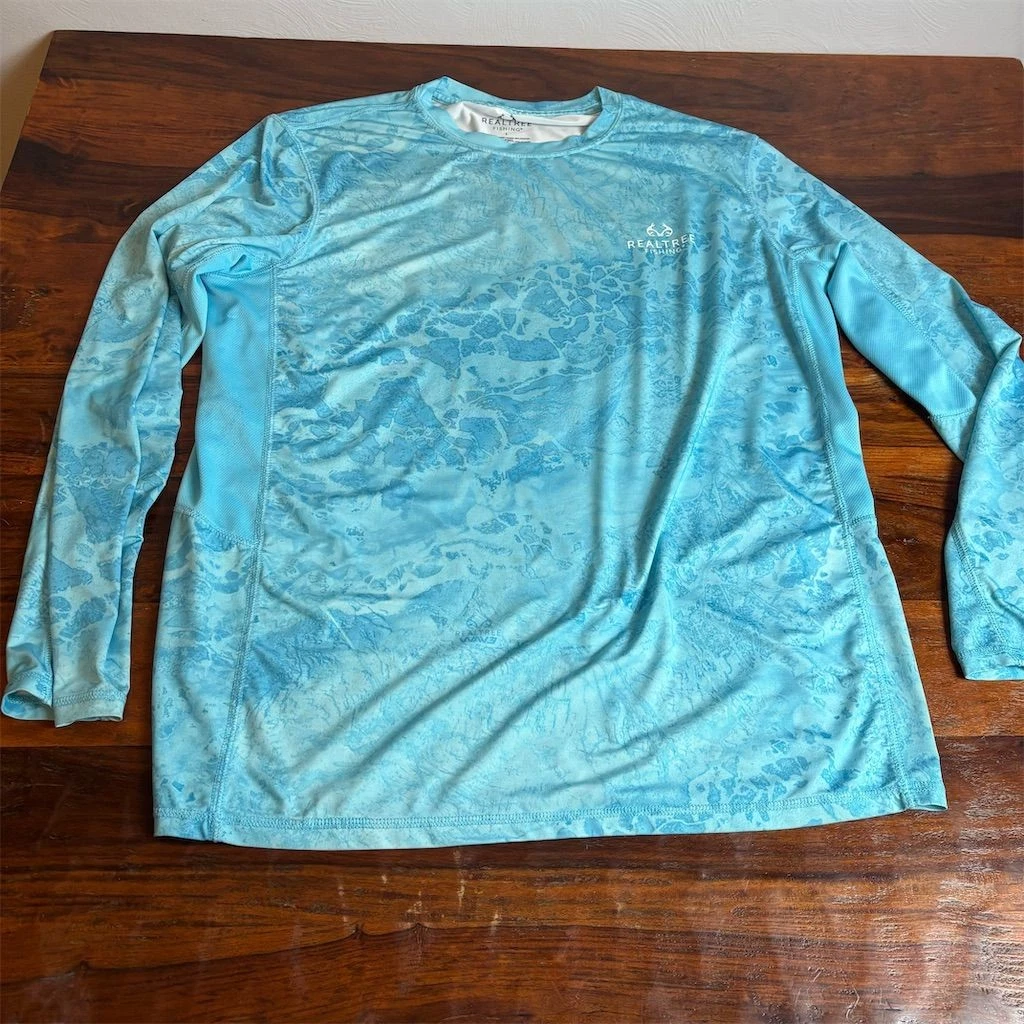Realtree Men's Blue Long Sleeve Fishing Performance Shirt Size L