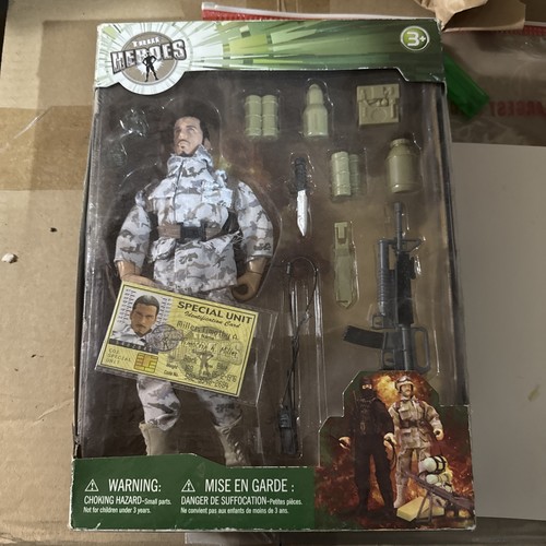 True heroes Toys “R” Us Combat Troops Special Unit, Army 12" Action Figure NEW