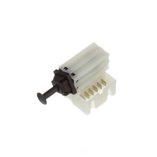 Interruptor de luz de freno estándar Motor Products SLS208