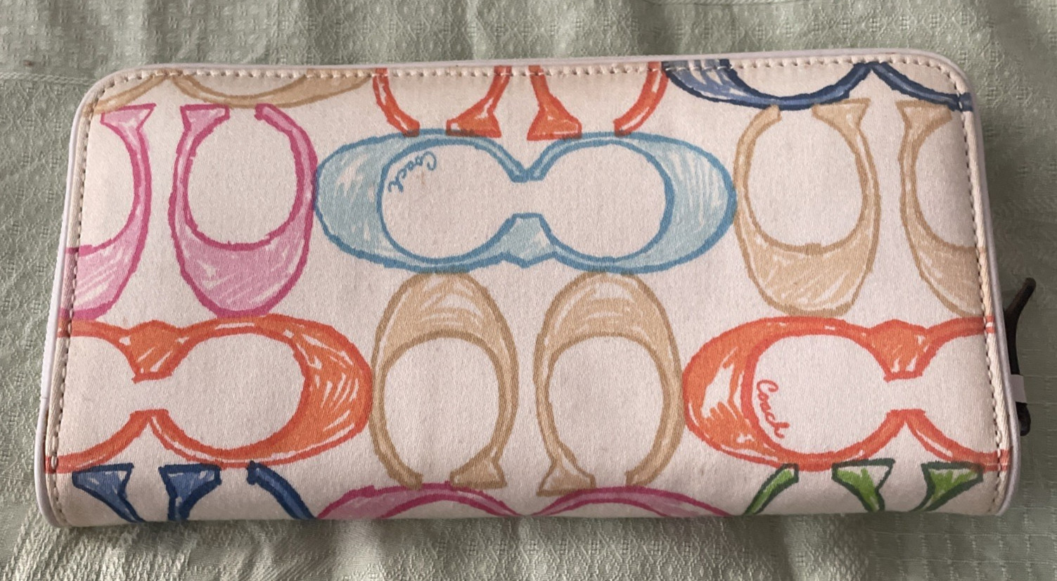 Coach ~ Hamptons Multicolor Scribble Signature To… - image 10