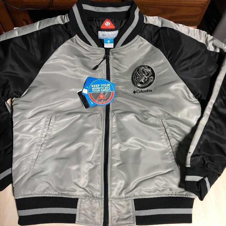 Monster Hunter x Columbia Collaboration Edición Limitada Souvenir Jacket L JPN