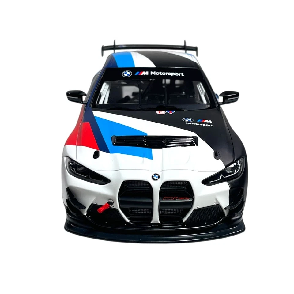 Modellino Auto Ottomobile 1/18 BMW M4 GT4 #1 Presentation 2022 White - Immagine 2 di 4