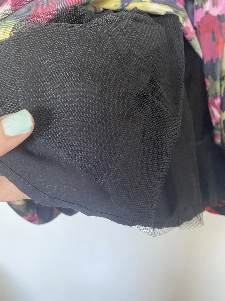 Falda de Fiesta Eliza J Floral Midi Volantes Jacquard Rosa Rosas Tul Base Talla 14 Foto 3 de 4