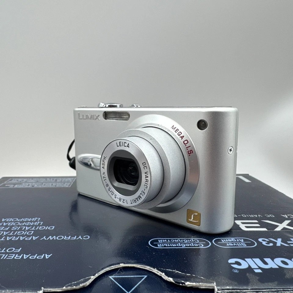 Panasonic Lumix DMC-FX3, photo 1 of 5