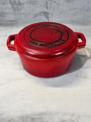Staub 7 Qt Cast Iron braise & grill (Dutch Oven + Grill Pan Lid) Rouge Red