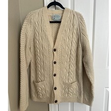 An Irish Traditional Hand Knit Sweater Pure New Wool Cable Knit PTP 22"