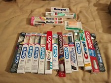 Lot Of 14 Vintage Toothbrushes Proxabrushes Extras Mainly Oral-B, Colgate.