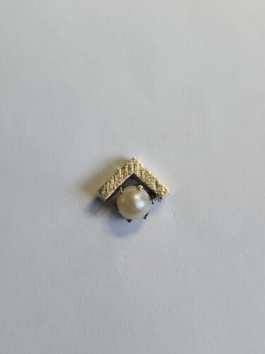 Faux Pearl Silver Color Metal Tie Tack With Chain & Bar - 第 1/5 張圖片