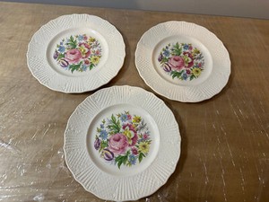 Set of 3 Vintage English Fondeville Luncheon Plates by Ambassador Ware