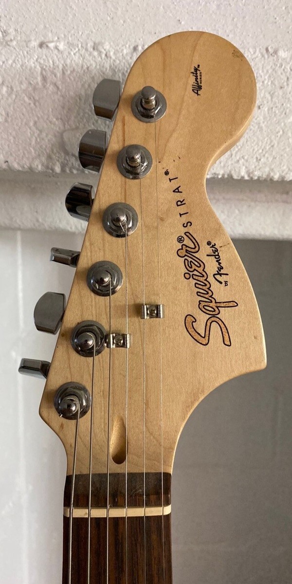 Fender Squier Stratocaster Affinity Electric Guitar Rare Fender Squier Stratocaster Affinity Electric Guitar Rare