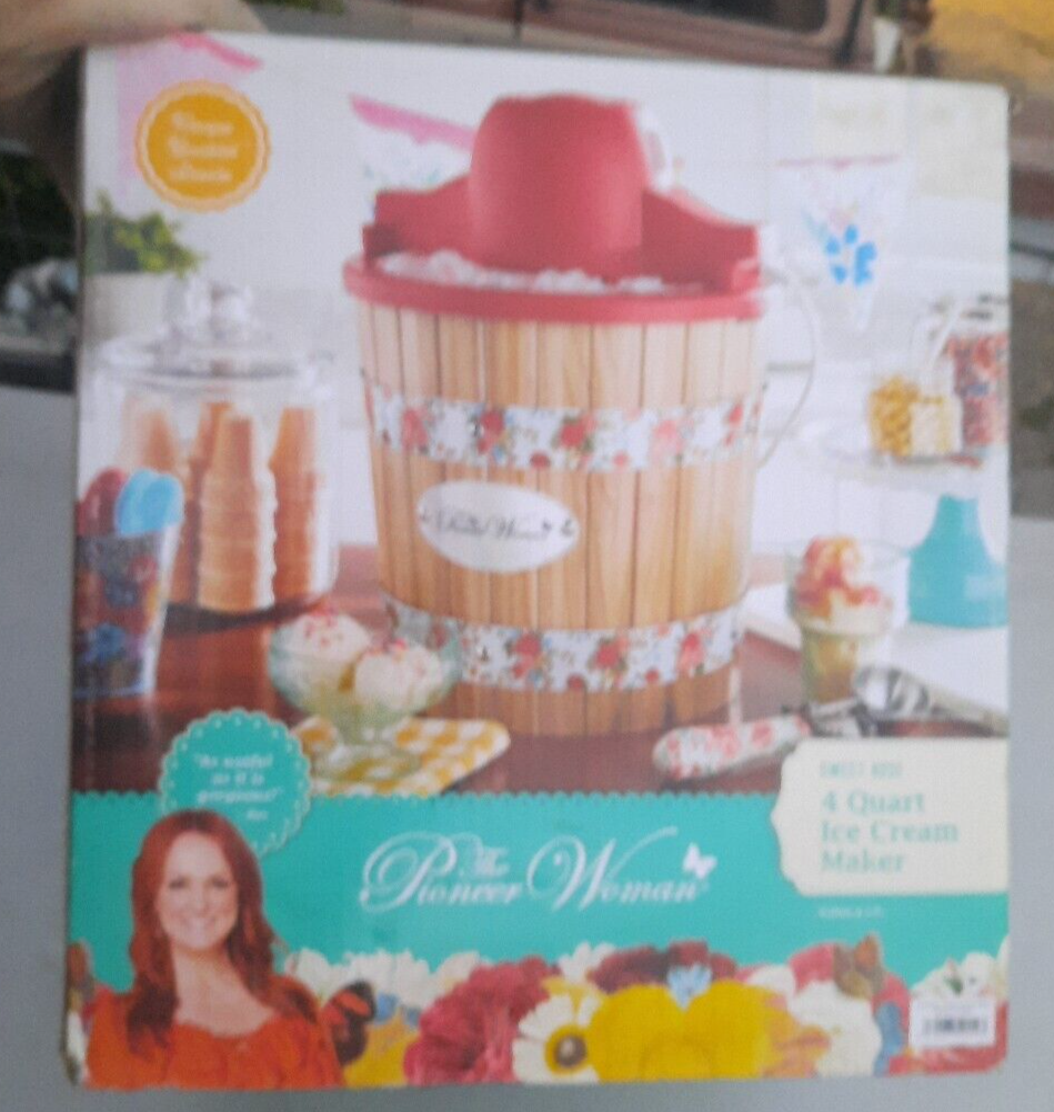 Pioneer Woman Ice Cream Maker Sweet Rose Floral Wood Barrel Red Bucket