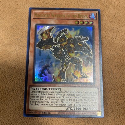 MP23-SP266 "Magicore Warrior Of The Relics" Ultra Rare Effect Monster (Español) - Konoha Store Chile