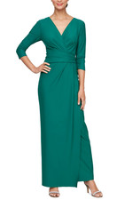 Alex Evenings Surplice-Neck 3/4-Sleeve Gown - size 12 - Emerald Green